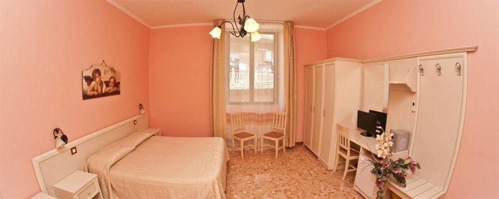 Rs San Sebastiano Holidays Acireale Exteriör bild